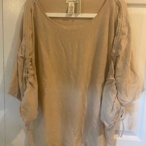 NWT Max Studio ruched sleeve sweater Medium NICE